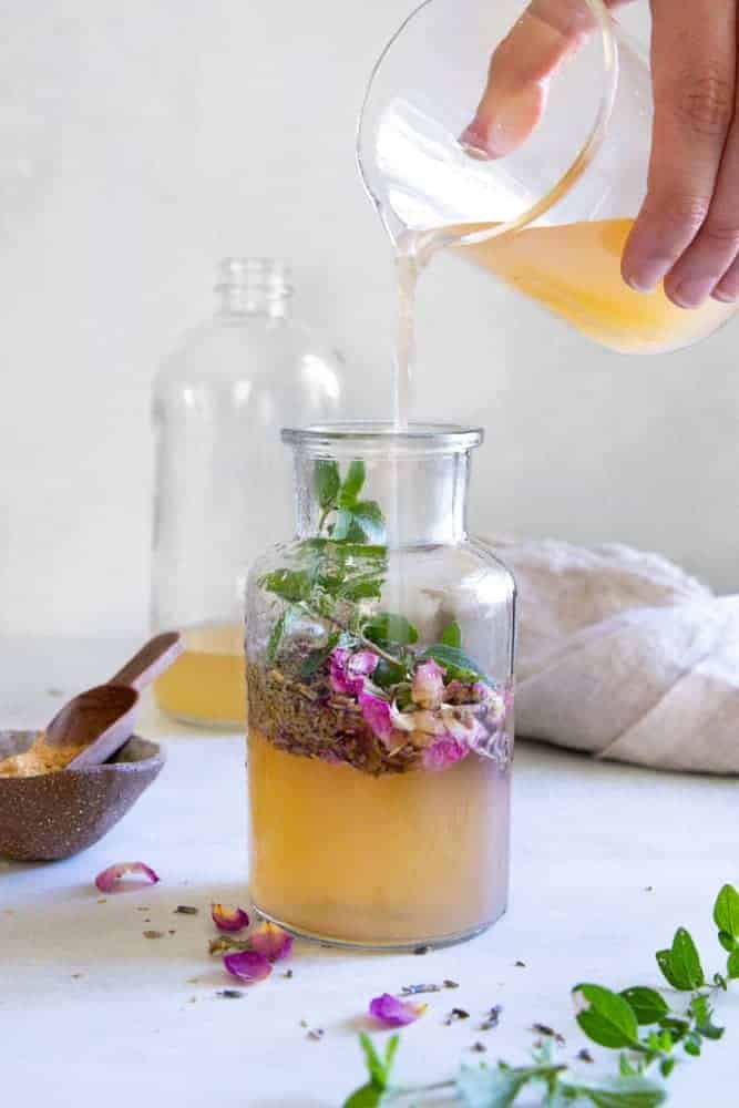 Aloe Vera and Apple Cider Vinegar
