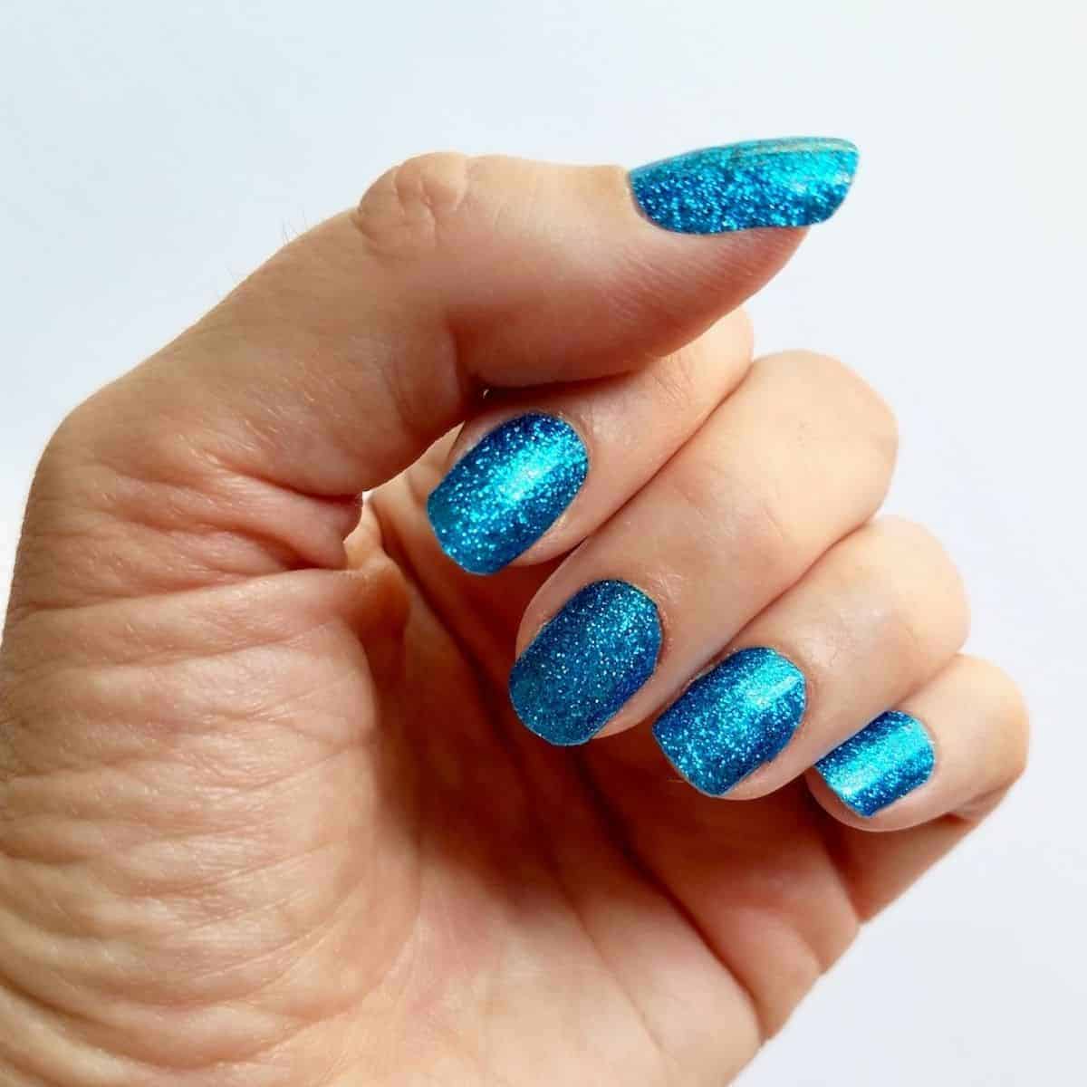 Lily and Fox Nails reviews