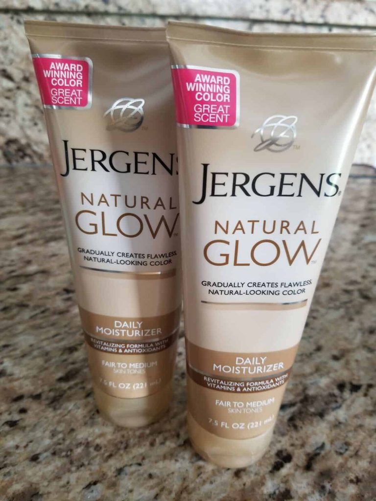 How To Use The Jergens Natural Glow Daily Moisturizer?