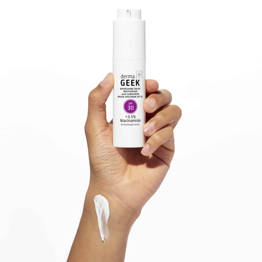 dermaGEEK Nourishing Facial Moisturizer With Sunscreen