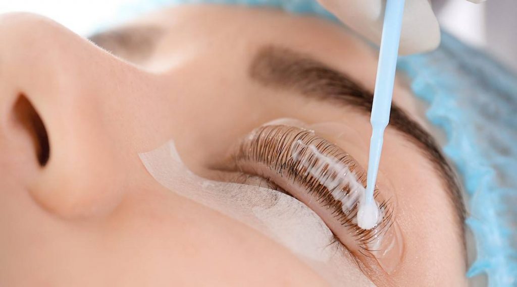 lash lifting 